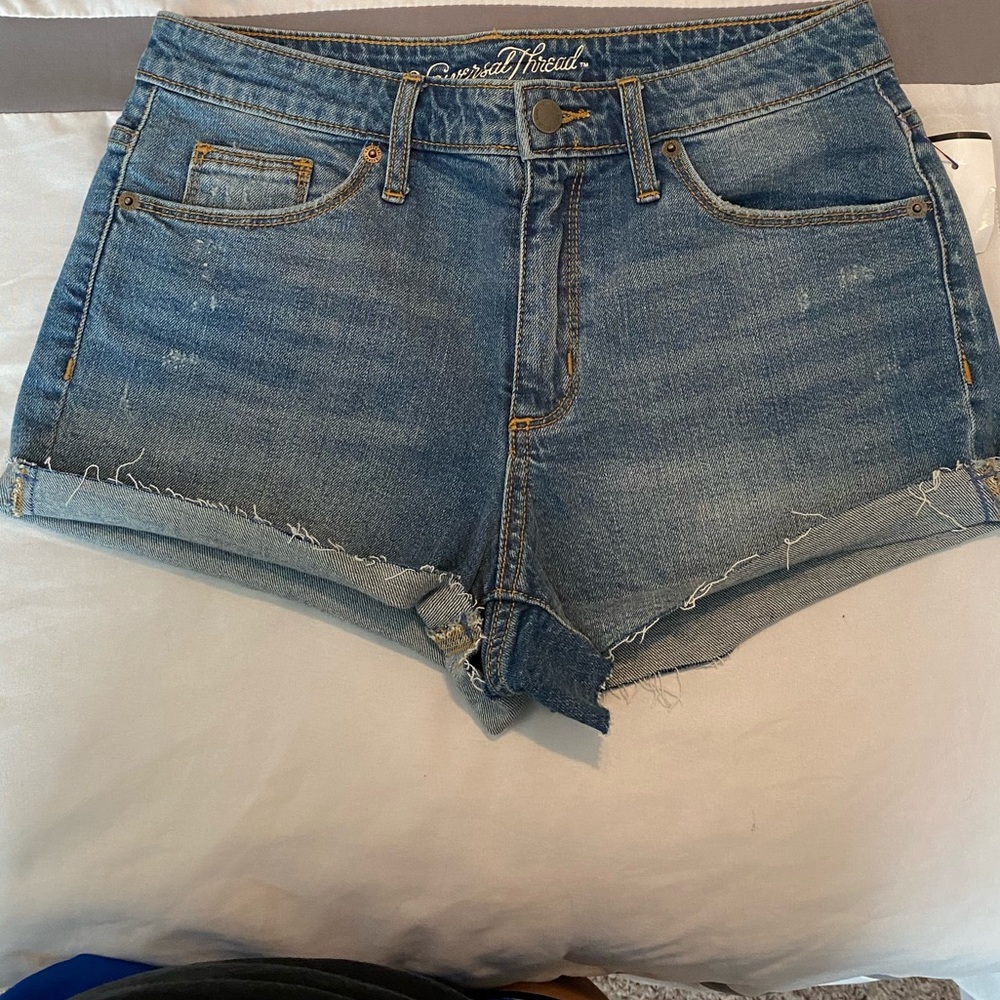 Denim shorts size 6 - Universal Thread